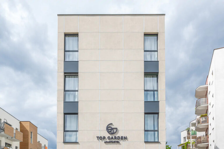 top-garden-aparthotel-01